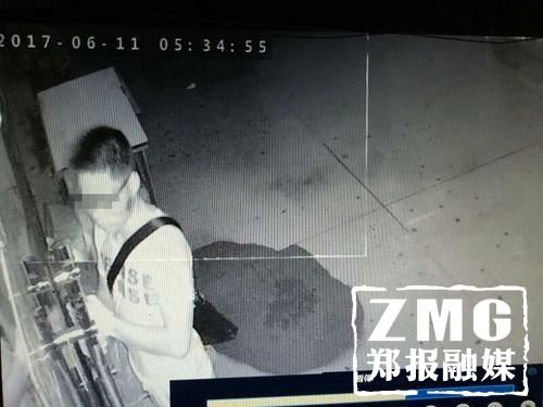 “紋身男”到鄭州瘋狂盜竊 被監(jiān)控拍得一清二楚