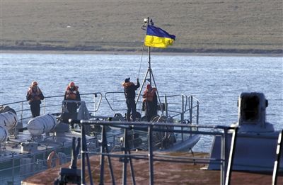 當?shù)貢r間2014年3月21日，克里米亞塞瓦斯托波爾，烏克蘭海軍登陸艦。