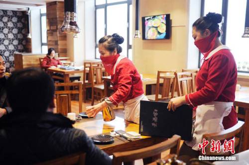 長春一飯店服務員