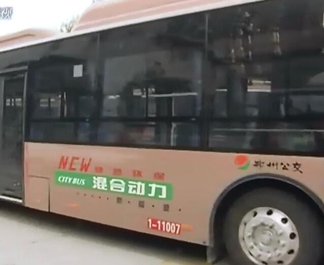 鄭州 新型公交車(chē)即將上路 快來(lái)?yè)屜瓤? width=